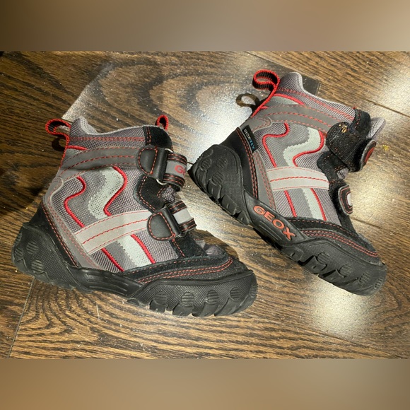 Geox Waterproof Ankle Winter Boots - Picture 2 of 6